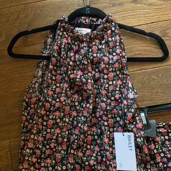 BNWT Bailey 44 Jenny Small Top + size 4 Marilyn Skirt - Picture 3 of 7